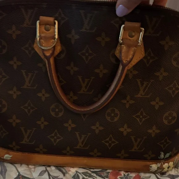 Louis Vuitton Brown hand painted Alma pm Floral Satchel - Picture 12 of 13